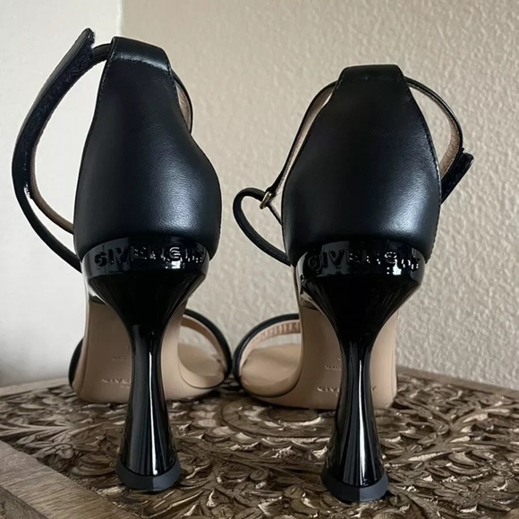 Givenchy Carene Sandals 37.5 - Picture 11 of 11